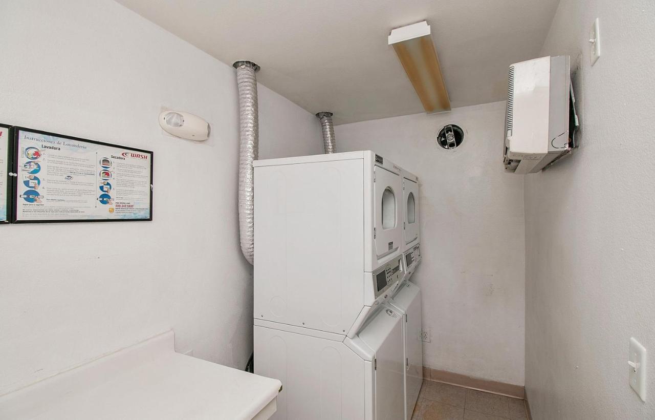 Red Roof Inn לאס וגאס מראה חיצוני תמונה